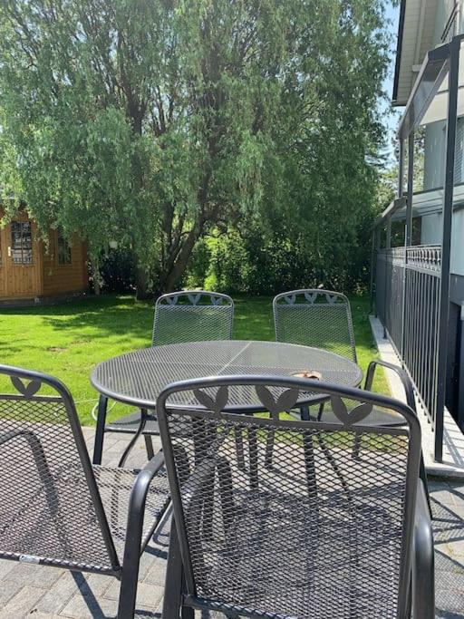 Fewo Mit Garten, Kamin U. Whirlpool Berlin Exterior photo